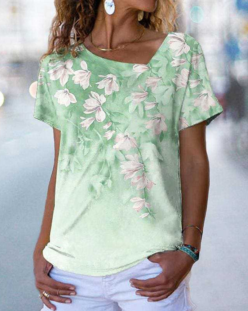 V-ringad T-shirt med blommönster