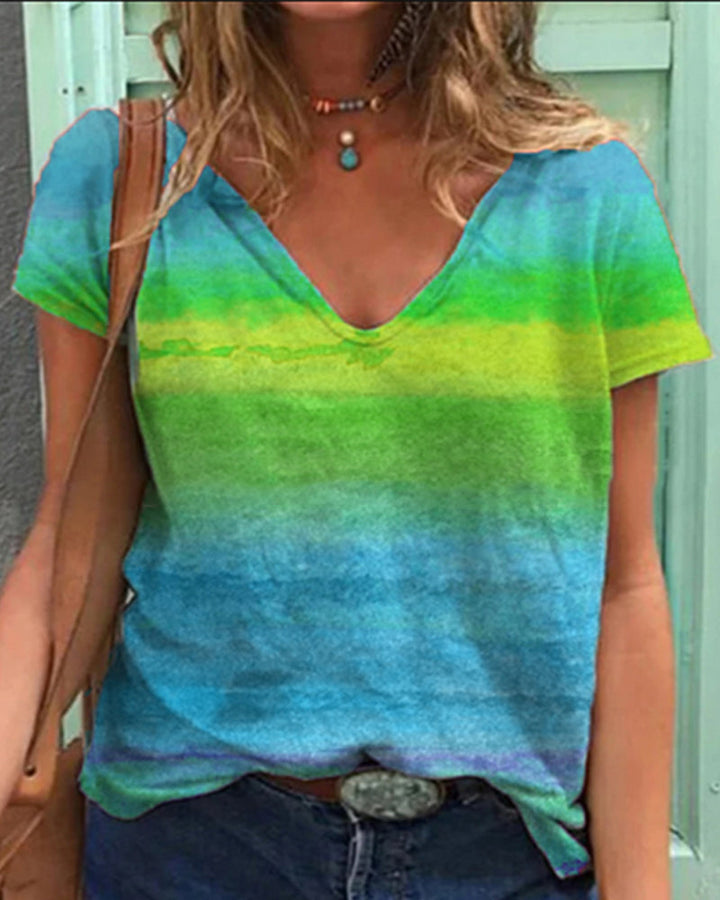 Casual v-ringad t-shirt i regnbågstryck